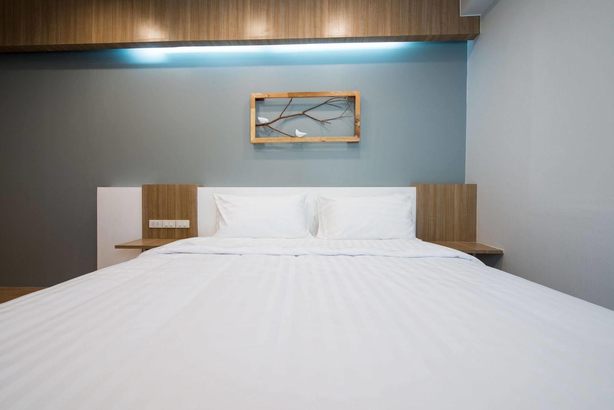 Shade House - Bitec Bangna Hotell Bangkok Eksteriør bilde