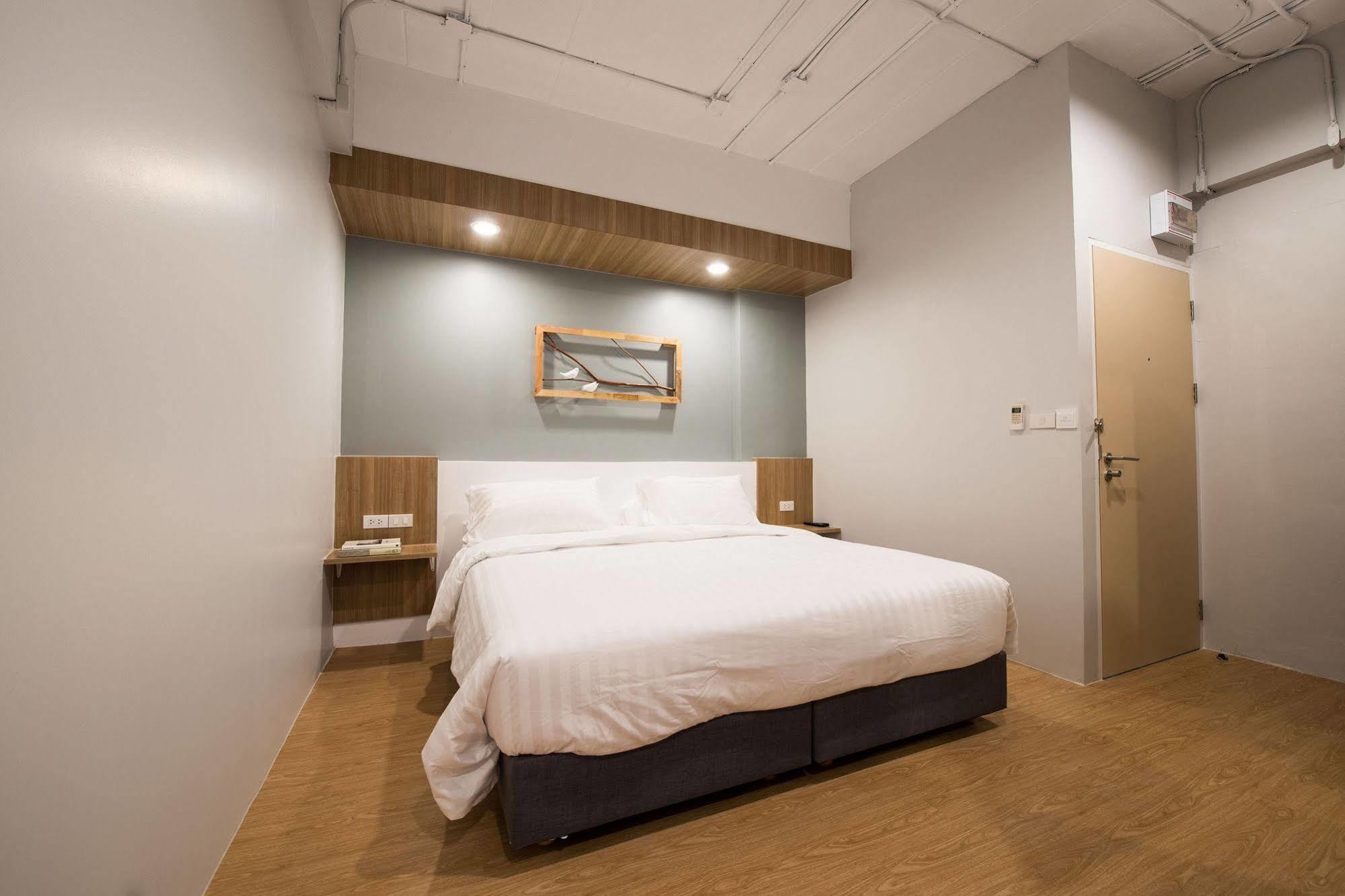 Shade House - Bitec Bangna Hotell Bangkok Eksteriør bilde